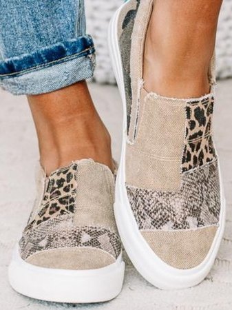 Noemi | Trendy Slip-On Shoes